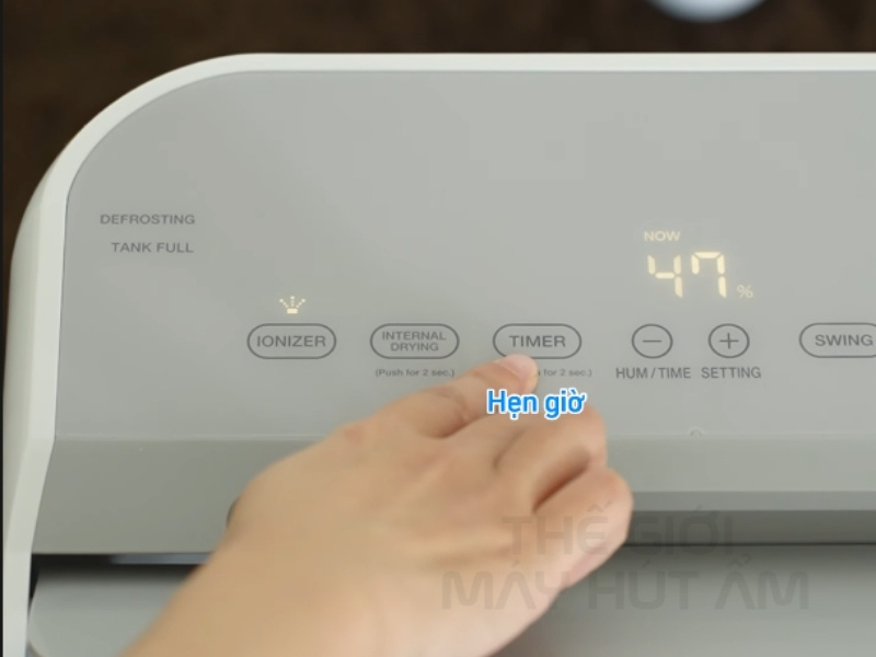 Hướng dẫn sử dụng máy hút ẩm lọc khí Daikin JPF12AV2 4 huong dan su dung may loc khong khi hut am daikin jpf12av2 chon timer