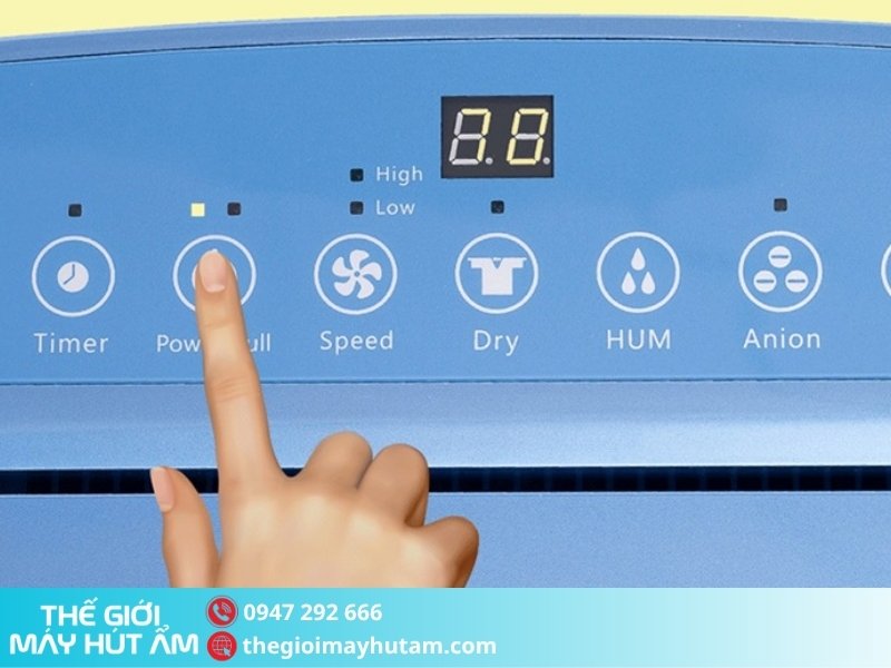 Hướng dẫn sử dụng máy hút ẩm Kosmen KM-20N 3 Khởi động máy hút ẩm Kosmen KM-20N